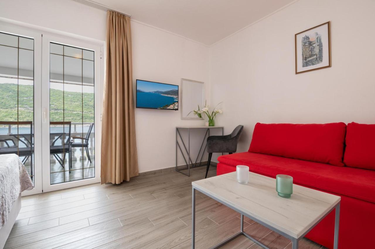 נאום Apartments Sentic מראה חיצוני תמונה