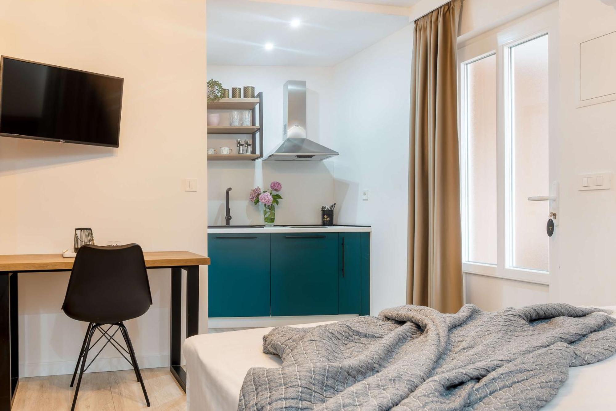 נאום Apartments Sentic מראה חיצוני תמונה