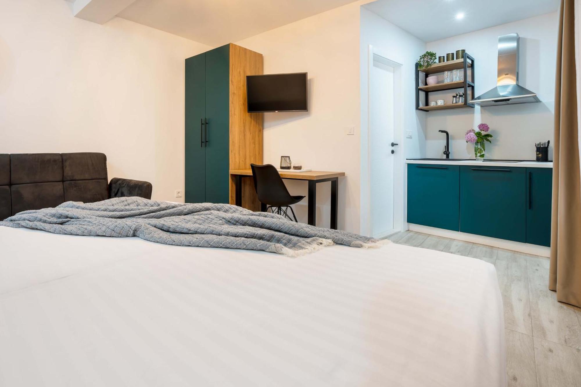 נאום Apartments Sentic מראה חיצוני תמונה